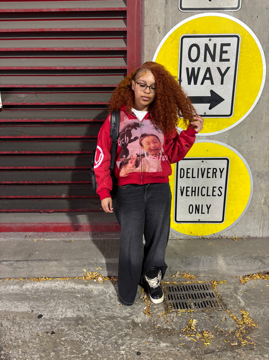 Rich Visitor “Adventure Collection” Red