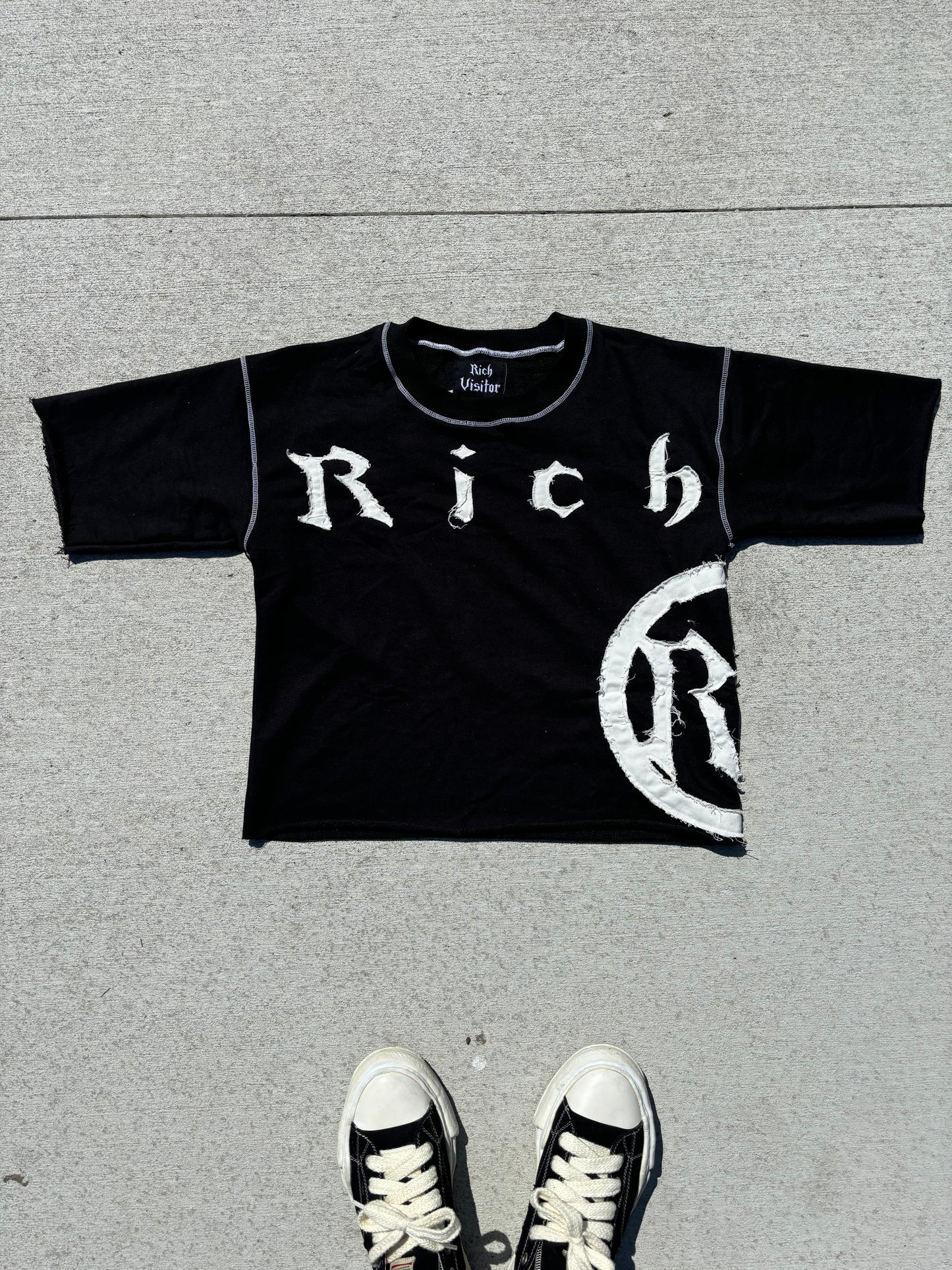 RV Cropped Tee “Black”