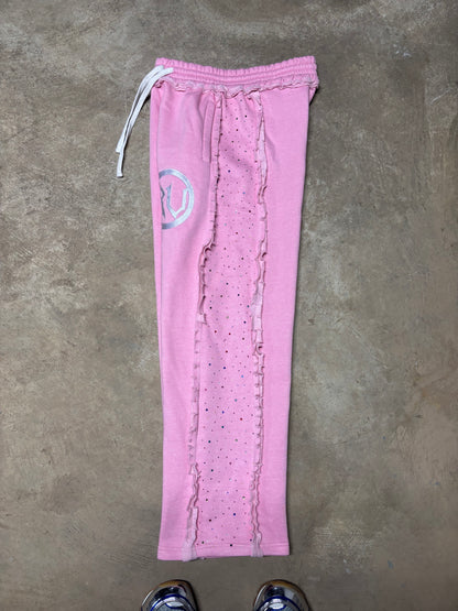 RV Distressed Diamond Sweats Pink