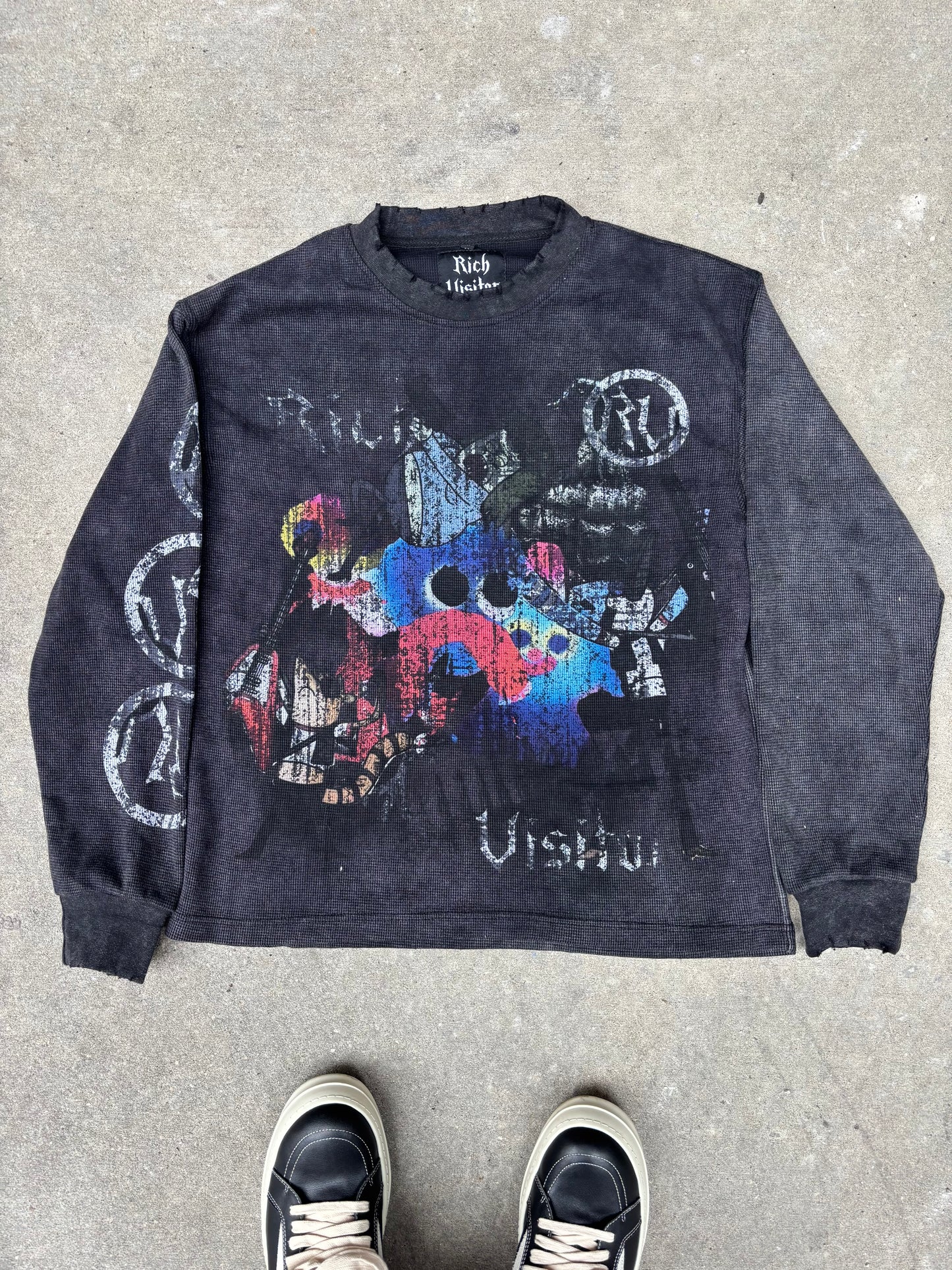 Rich Visitor “Memory Core” Thermal Dark Grey