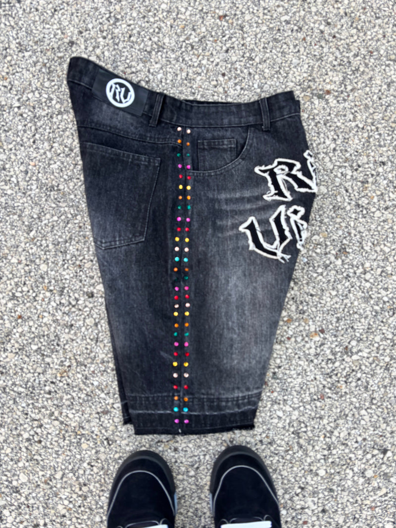 Rich Visitor Black Jorts